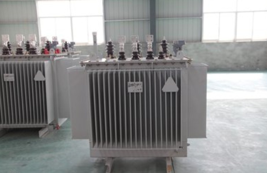 全球首臺(tái)1100千伏特高壓直流變壓器 助力西電東送構(gòu)建智能綠色電網(wǎng)